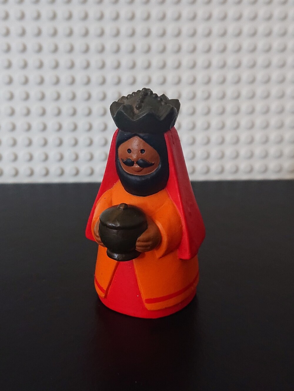 1993 Avon Kids - Wise Man 2" PVC Figure - My First Christmas Story Nativity